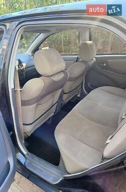 Седан Geely MK 2011 в 