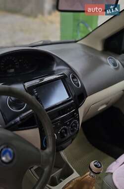 Седан Geely MK 2008 в 