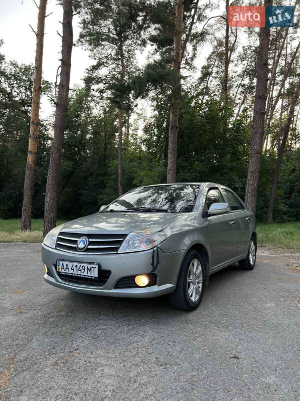 Седан Geely MK 2013 в 
