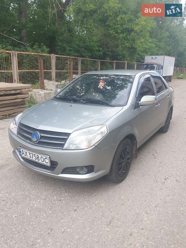 Geely MK 2012