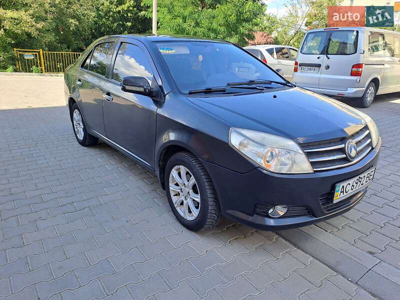 Седан Geely MK 2012 в 