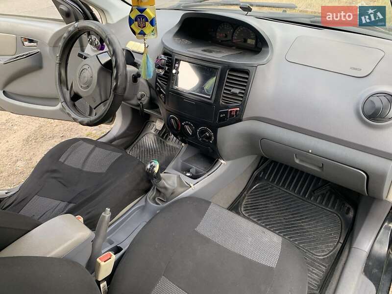 Седан Geely MK 2011 в Тульчине