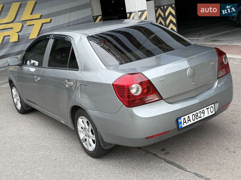 Седан Geely MK 2008 в Кам'янському