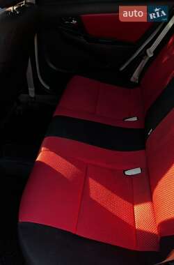 Седан Geely MK 2012 в 