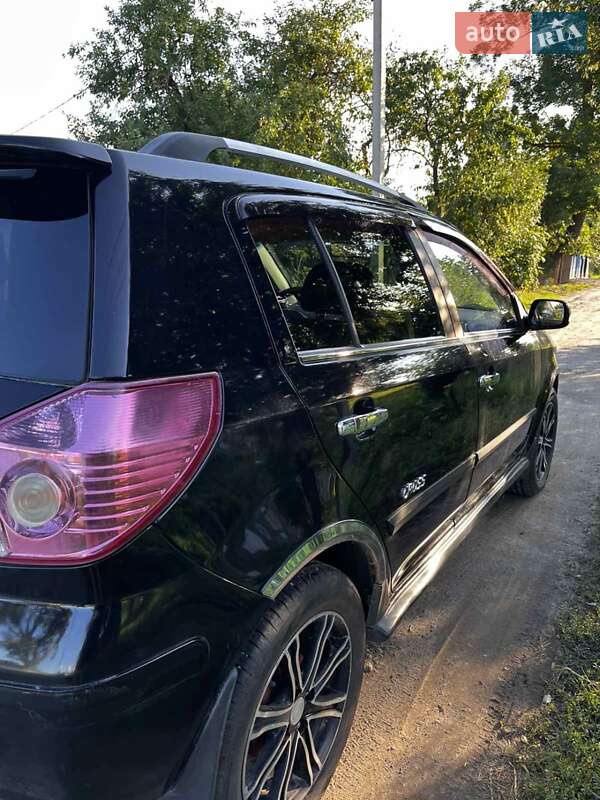 Седан Geely MK 2012 в Нетешине