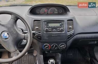 Седан Geely MK 2013 в 