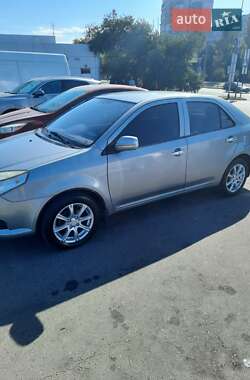Седан Geely MK 2013 в 