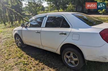 Седан Geely MK 2010 в 
