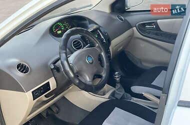 Седан Geely MK 2009 в 