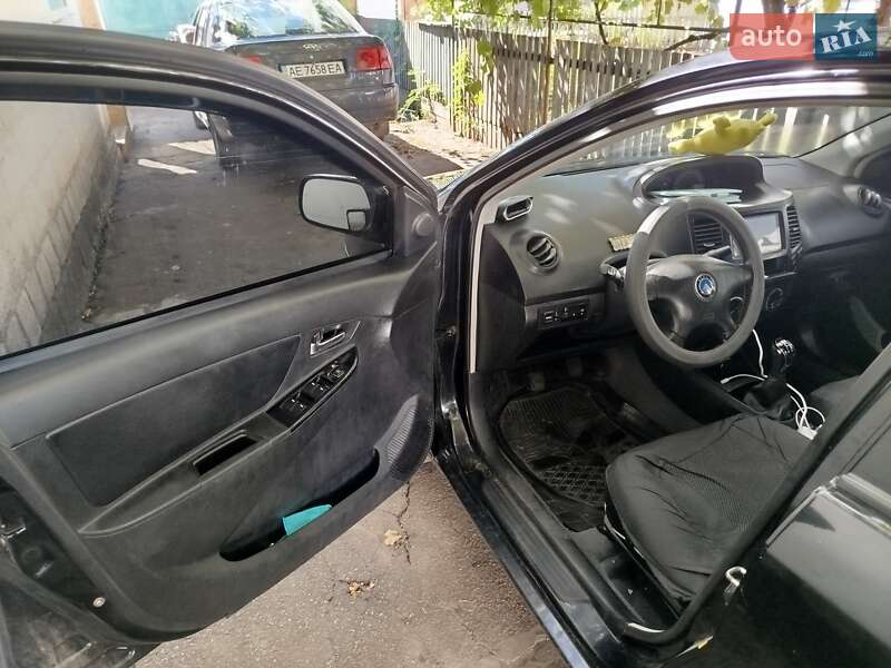 Седан Geely MK 2013 в Желтых Водах