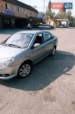 Седан Geely MK 2012 в 