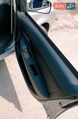 Седан Geely MK 2012 в 