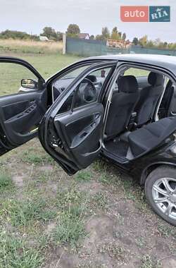 Седан Geely MK 2012 в 