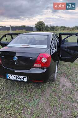 Седан Geely MK 2012 в 