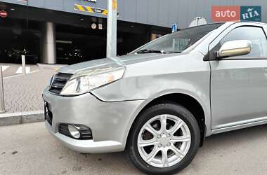 Седан Geely MK 2013 в 