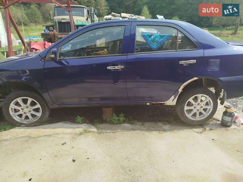 Седан Geely MK 2010 в Мукачево