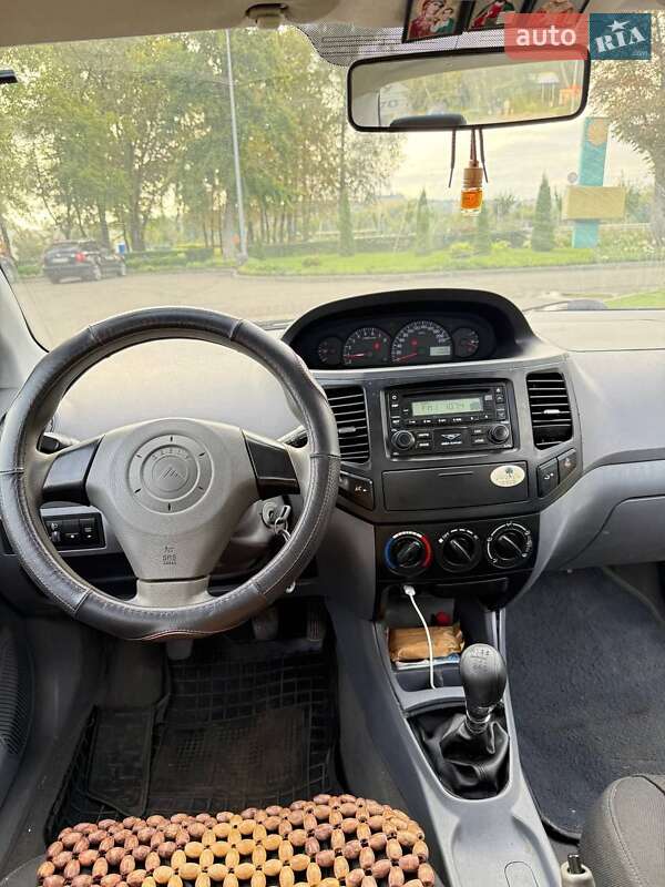 Седан Geely MK 2012 в Краматорську