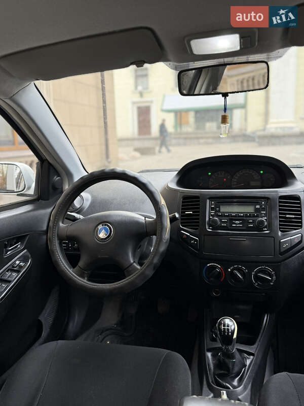 Седан Geely MK 2013 в Запоріжжі