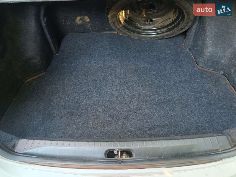 Седан Geely MK 2011 в Кривом Роге фото 13 Седан Geely MK 2011 в Кривом Роге