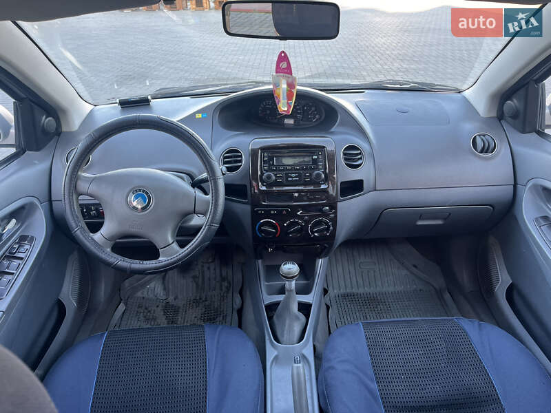 Седан Geely MK 2009 в Первомайську