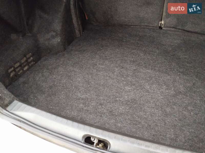 Седан Geely MK 2013 в Глобиному