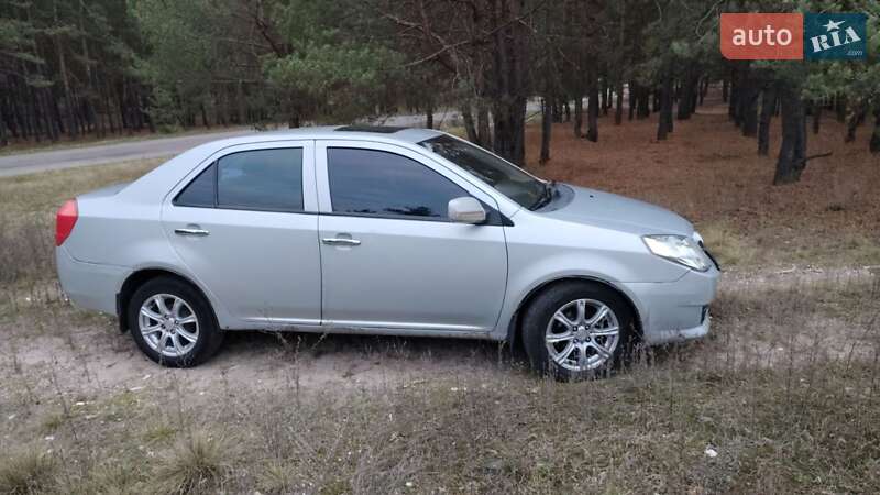 Седан Geely MK 2012 в Змиеве фото 7 Седан Geely MK 2012 в Змиеве