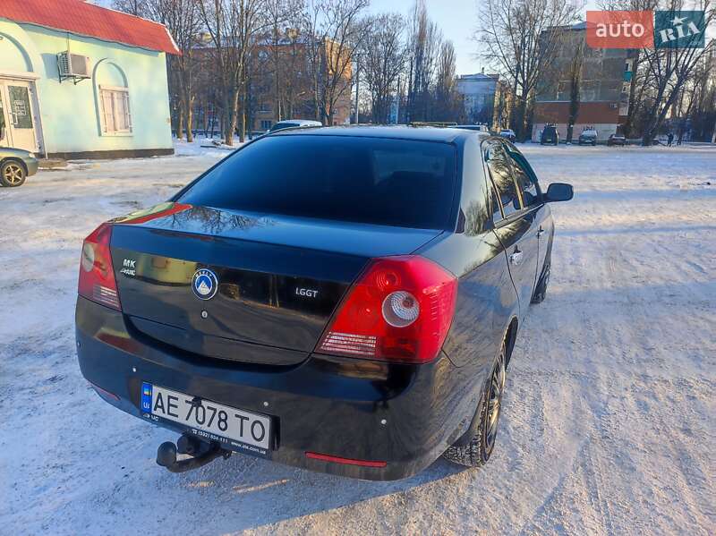Седан Geely MK 2011 в Першотравенске