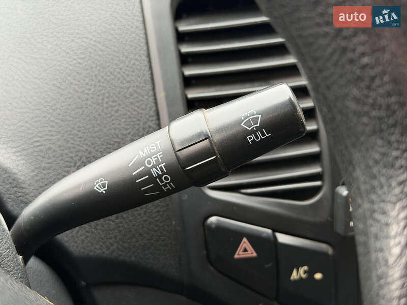 Седан Geely MK 2012 в Шептицькому