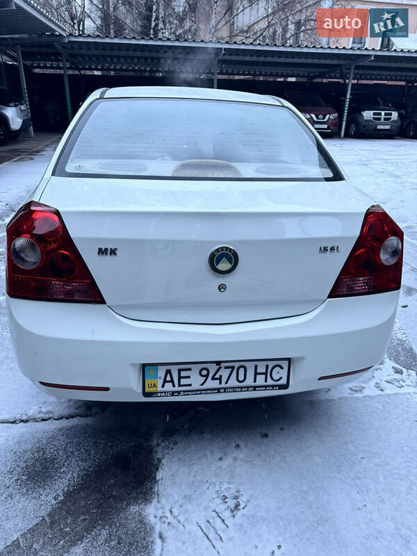 Седан Geely MK 2012 в Кам'янському фото 6 Седан Geely MK 2012 в Кам'янському