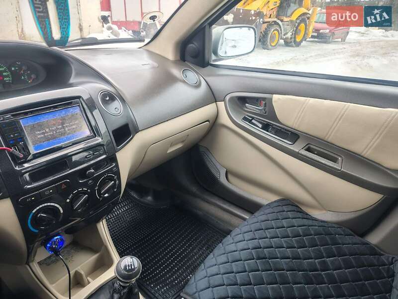 Седан Geely MK 2008 в Збараже