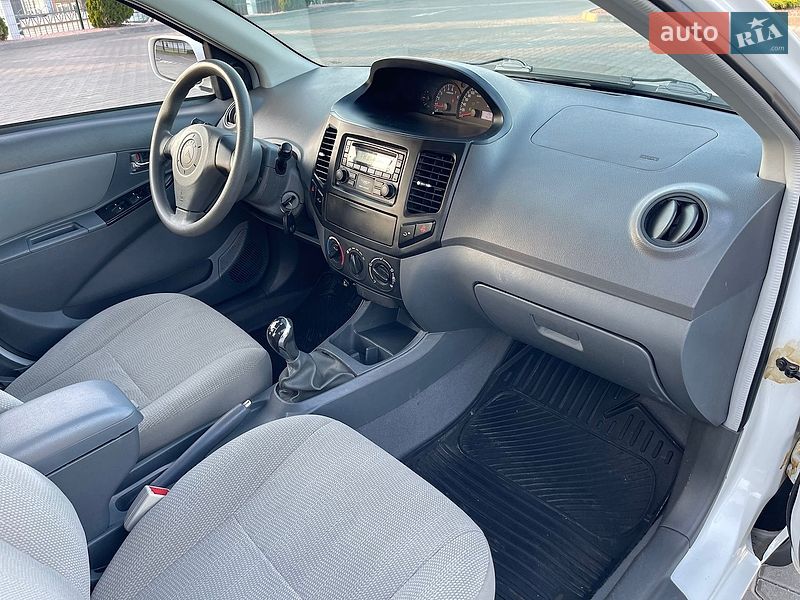 Седан Geely MK 2011 в Кременчуці