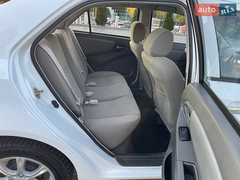 Седан Geely MK 2011 в Кременчуці