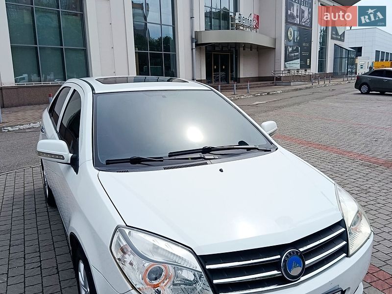 Geely MK 2011