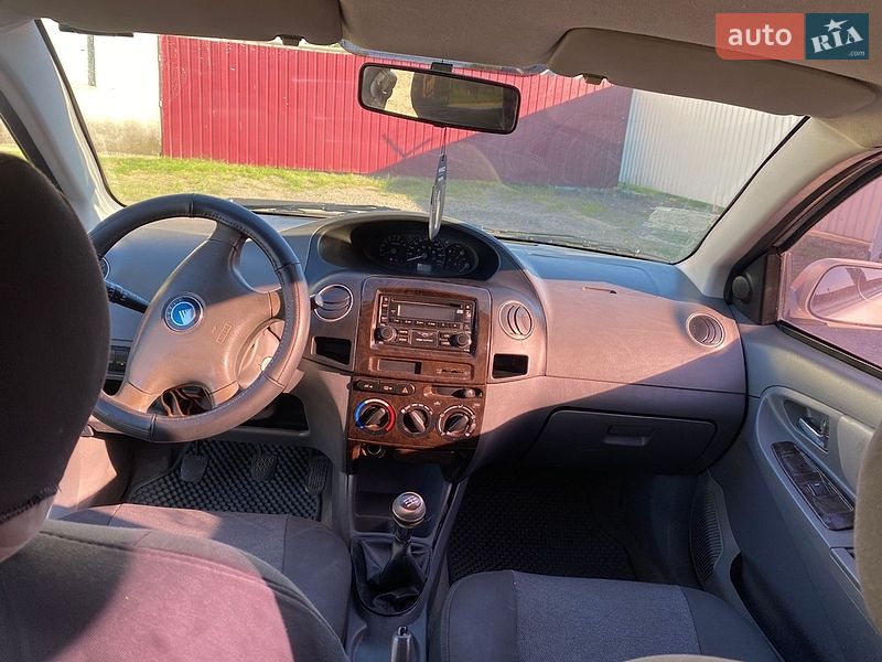 Седан Geely MK 2008 в Ужгороде