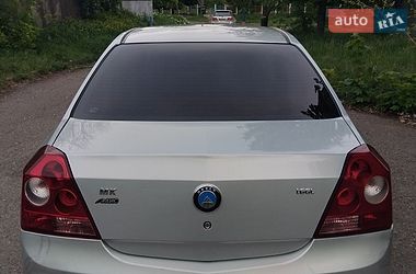 Седан Geely MK 2011 в Смілі