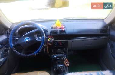 Седан Geely MR 2008 в Новоселице
