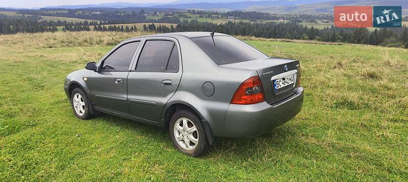 Седан Geely MR 2007 в Турке