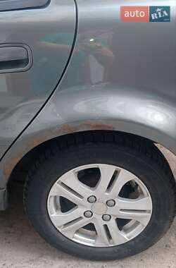 Седан Geely MR 2013 в Черкасах