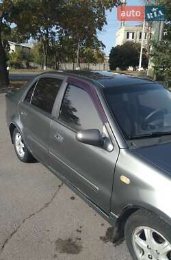 Седан Geely MR 2008 в 