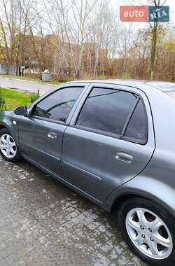 Хэтчбек Geely MR 2008 в Полтаве