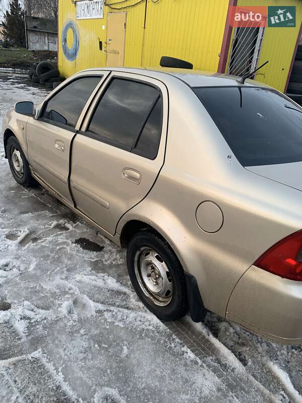 Хэтчбек Geely MR 2009 в Кропивницком