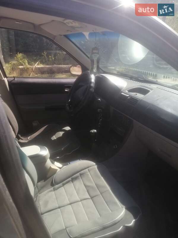 Хэтчбек Geely MR 2008 в Первомайске