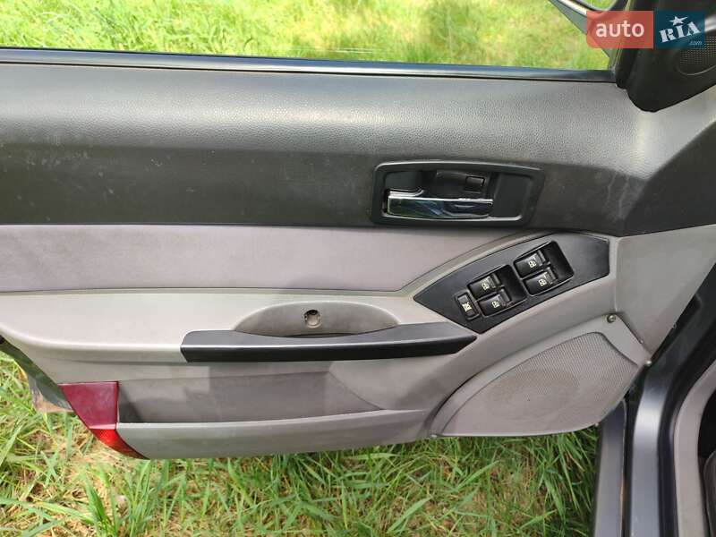 Хэтчбек Geely MR 2008 в Вишневом