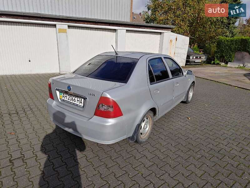 Седан Geely MR 2009 в Львові