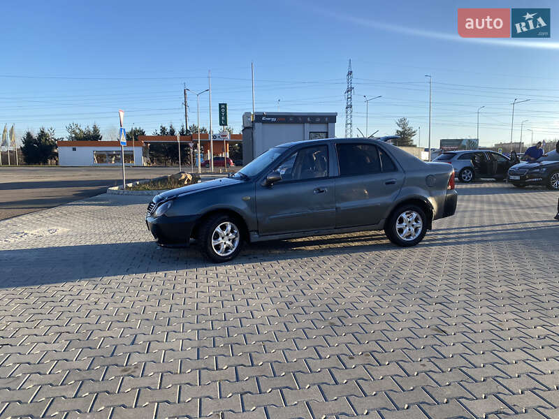 Хэтчбек Geely MR 2007 в Мукачево