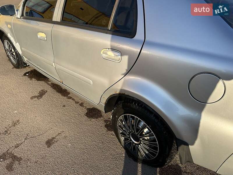 Хетчбек Geely MR 2008 в Житомирі