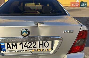 Хэтчбек Geely MR 2008 в 