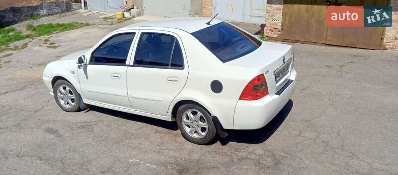 Хэтчбек Geely MR 2007 в Виннице