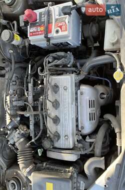 Седан Geely MR 2013 в 