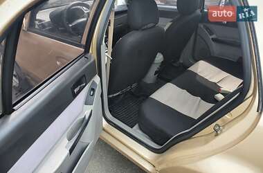 Хэтчбек Geely MR 2008 в 